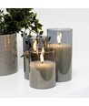 LED Blockljus set i gråtonat glas Ø7,5cm, 3 st, flameffekt - Inkl. fjärrkontroll och timer, 10/12,5/15cm hög, äkta stearin