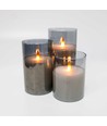 LED Blockljus set i rökfärgat glas Ø7,5cm, 3 st, flameffekt - Inkl. fjärrkontroll och timer, 10/12,5/15cm hög, äkta stearin