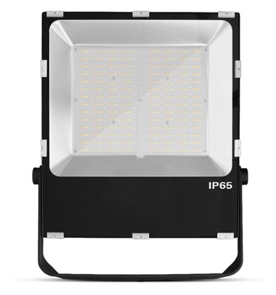 100W RGB+CCT Zigbee/Hue strålkastare - IP65, arbetslampa, Hue-kompatibel