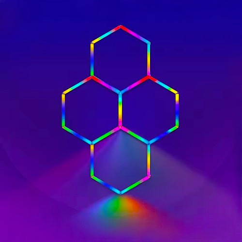 Hexagon RGBIC 4 fält komplett set - 64W. inklusive bluetooth-kontroller och strömförsörjning