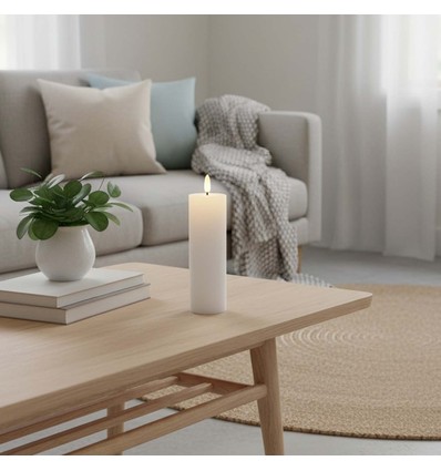 LED Blockljus 15cm hög, flameffekt, vit - Ø5cm, fungerar med fjärrkontroll, timer, äkta stearin