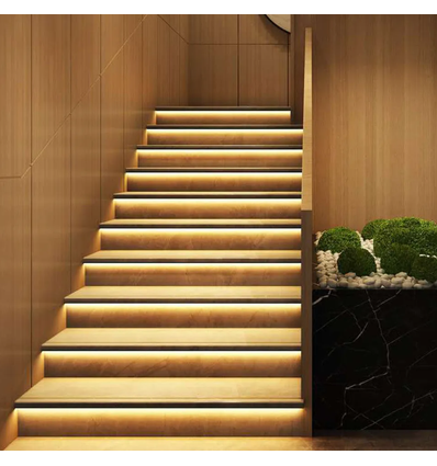 Trapp LED COB stripset 11W per steg - 24V DC, IP20, Upp till 16 steg, med sensor + effekter