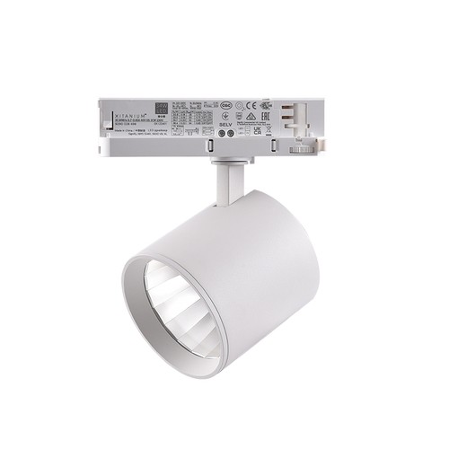 30W 3-fas dimbar RA90 skenspotlight - 175 lm/W, 38 grader, vit